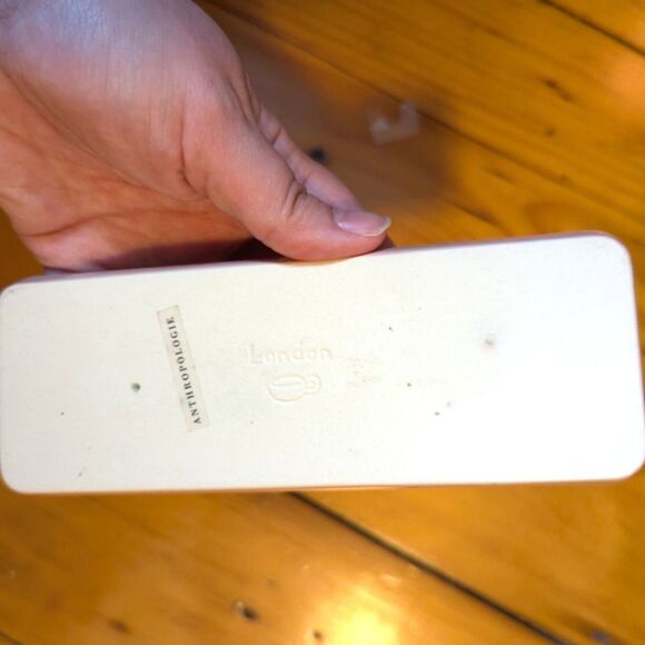 VINTAGE ANTHROPOLOGIE 3D LONDON SKYLINE TRINKET DISH-EUC - Picture 3 of 3